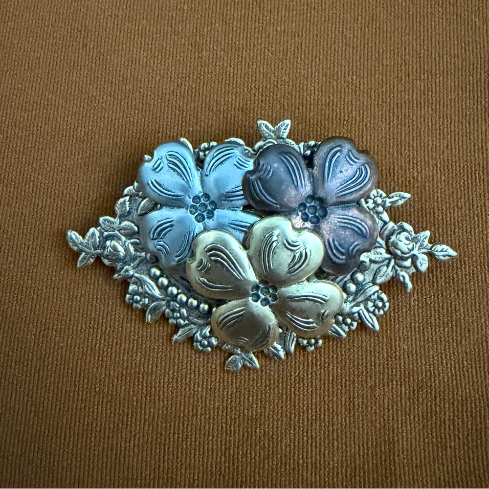 Floral 3 tones Silver/pink gold/Gold four-leaf‎ clover Brooch formal elegant
